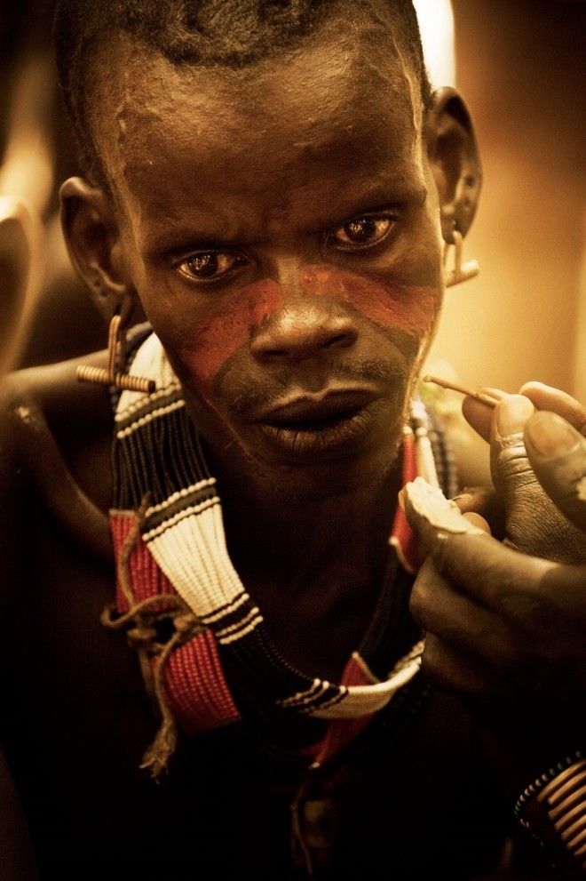 Поразительные фото эфиопских племен 25