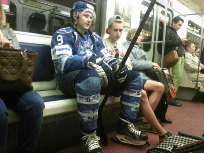 Мода из народа: самые яркие пассажиры российского метро 52