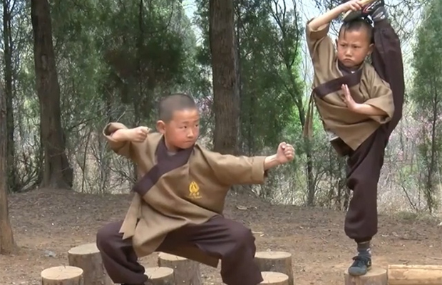 Изнурительные тренировки подрастающих монахов Шаолинь 29