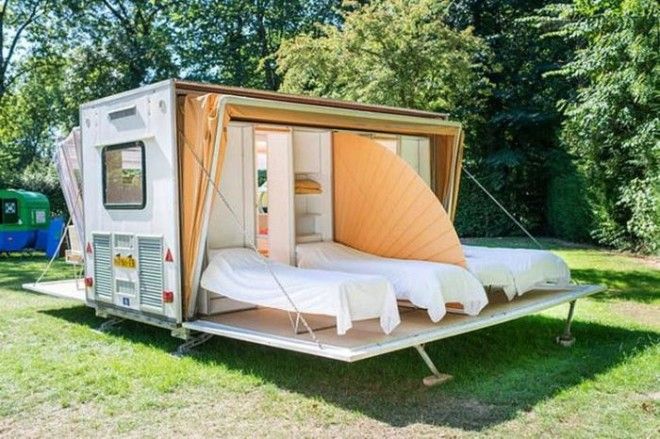 Спальная зона накрывается непрозрачным материалом обеспечивая комфортный уединенный отдых Фото samodelychru