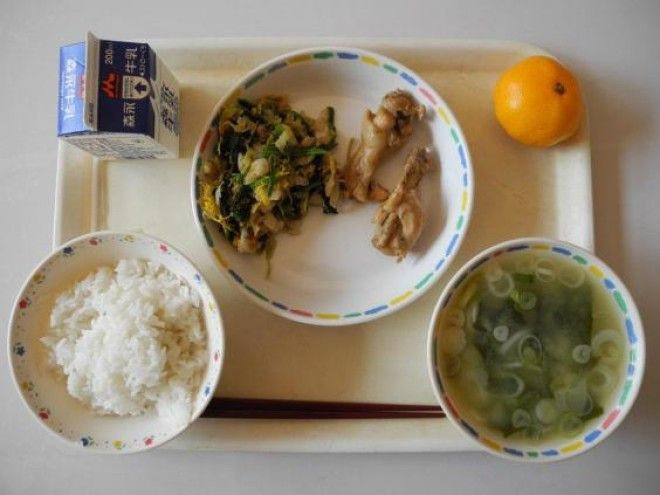 Рис и рыба как часть образования: как японских детей учат правильно питаться 36