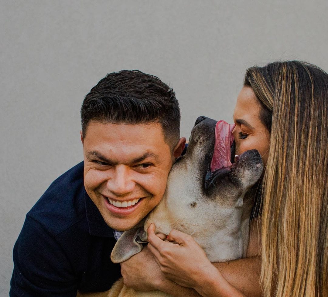 «Он спокойный и будет вести себя хорошо»: Пара взяла пса на предсвадебную фотосессию и не прогадала 71