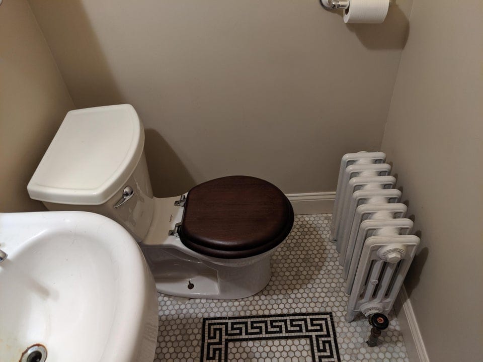 20 снимков ванных комнат и туалетов, которые удивляют своими дизайнерскими и техническими решениями 70