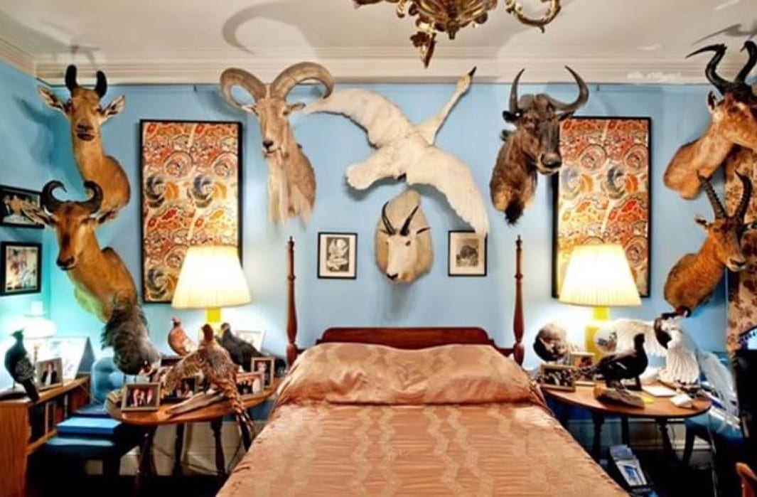 15 спален с таким трешовым дизайном, что уснуть там вряд ли получится 56