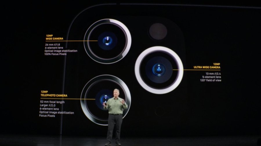 Apple показала iPhone c тройной камерой. Трипофобы в шоке, а в сети её сравнивают с кокосом и плитой 74