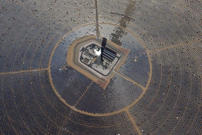 Крупнейшая в мире солнечная электростанция 43