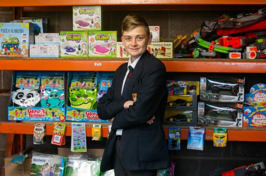 Школьник в свое 14 лет зарабатывает миллионы на eBay 40