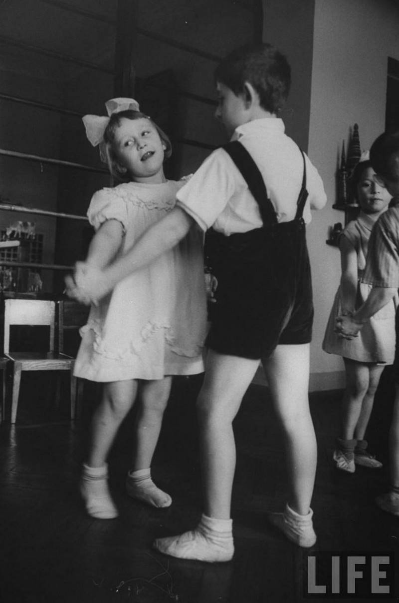 Детский сад из СССР в 1960-ом в объективе иностранного фотографа LIFE 61