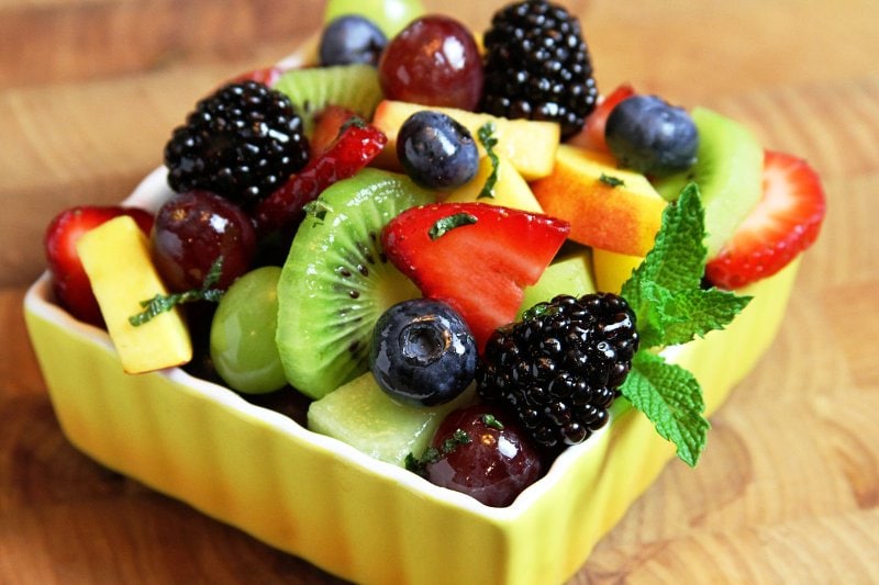 10 полезных и простых рецептов фруктового салата 37