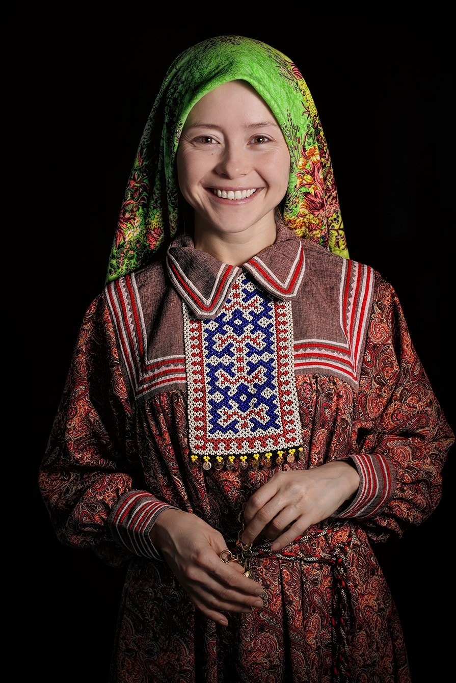 17 представителей коренных народностей Сибири: фотосессия в национальных костюмах 61