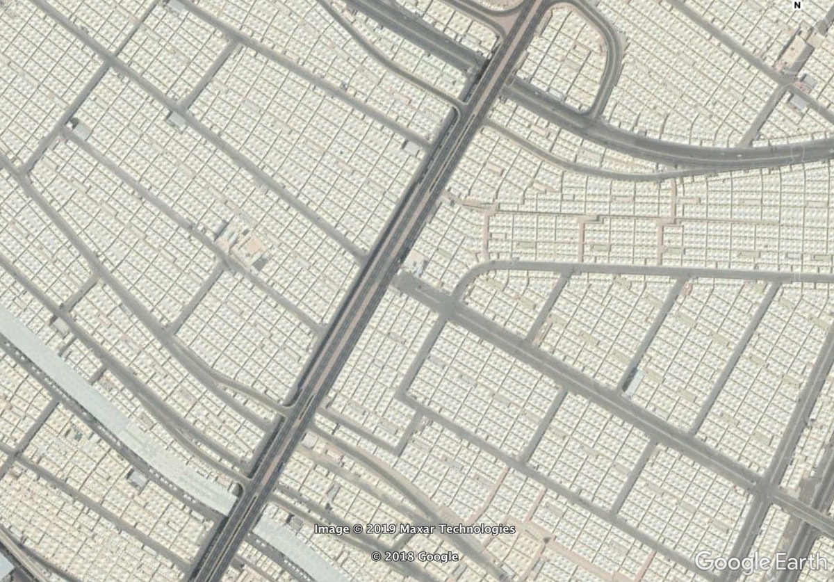Затонувшие корабли и военные базы: парень показывает интересные места, которые он обнаружил через Google Earth 72