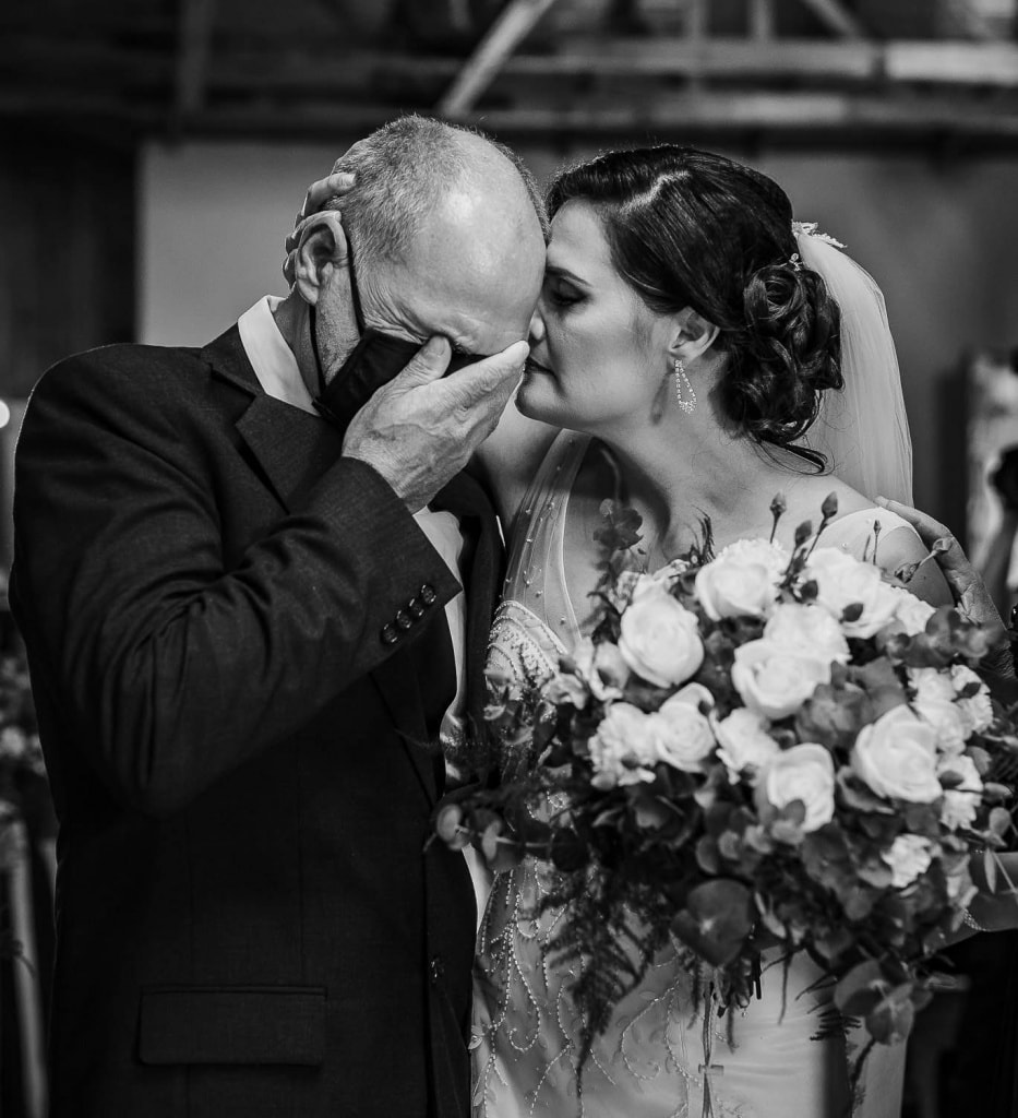 20 снимков-победителей конкурса свадебных фотографий, которые докажут, что в 2020-м было место любви и счастью 69