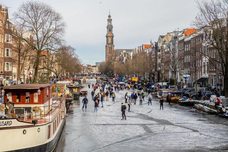Виртуальное знакомство с Амстердамом: 18 фотографий о самых ярких особенностях столицы Нидерландов 66