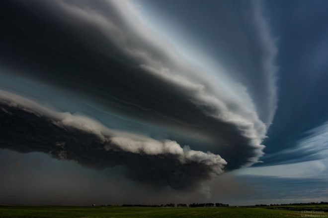 Фотограф 10 лет охотился за грозами чтобы снять это