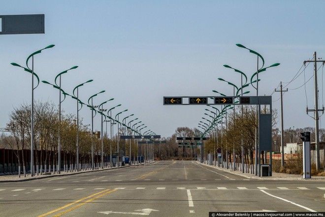 В этом городе есть все для жизни кроме самих жителей В чем причина 